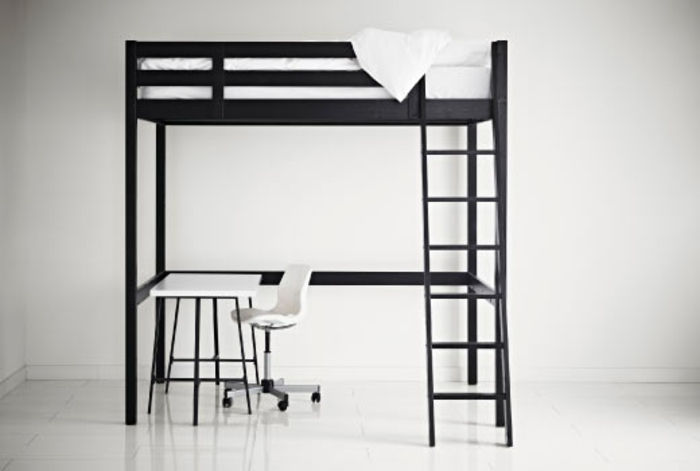 våningssäng-for-vuxen-foto-i-vitt och svart