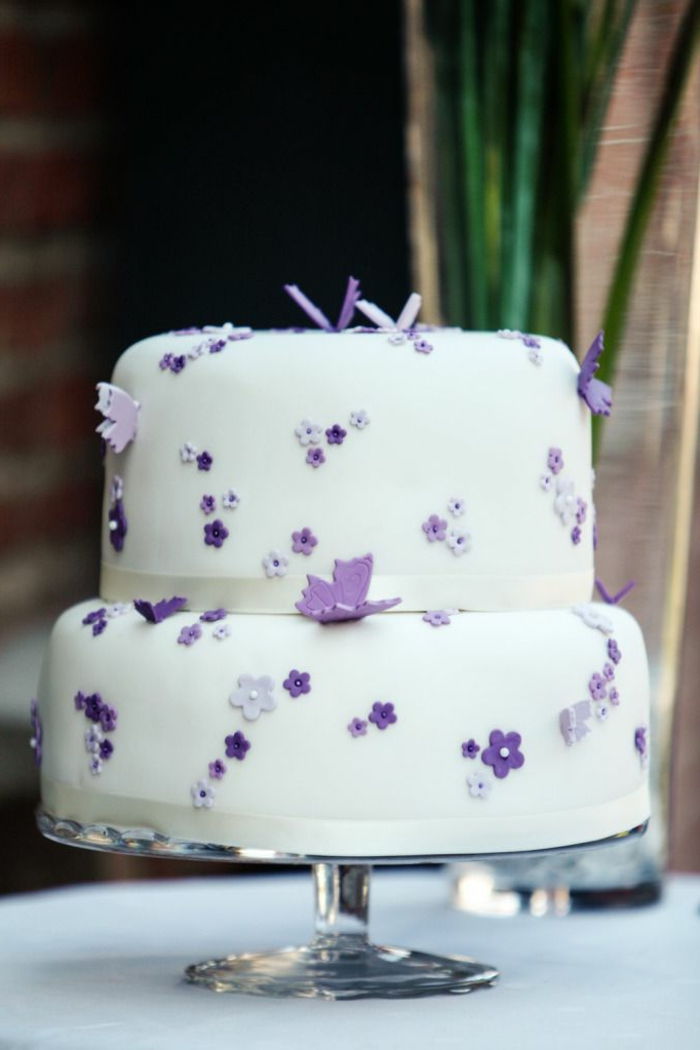 紫のウェディングケーキの35の例