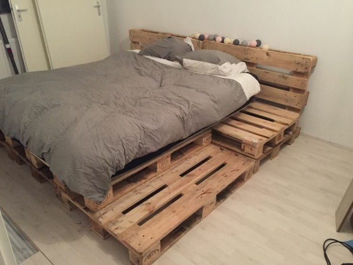 trepall-design-interessant-sengs-modell-små-soverom