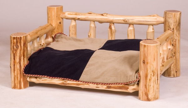 câine pat ortopedic din lemn - nici un câine pe ea