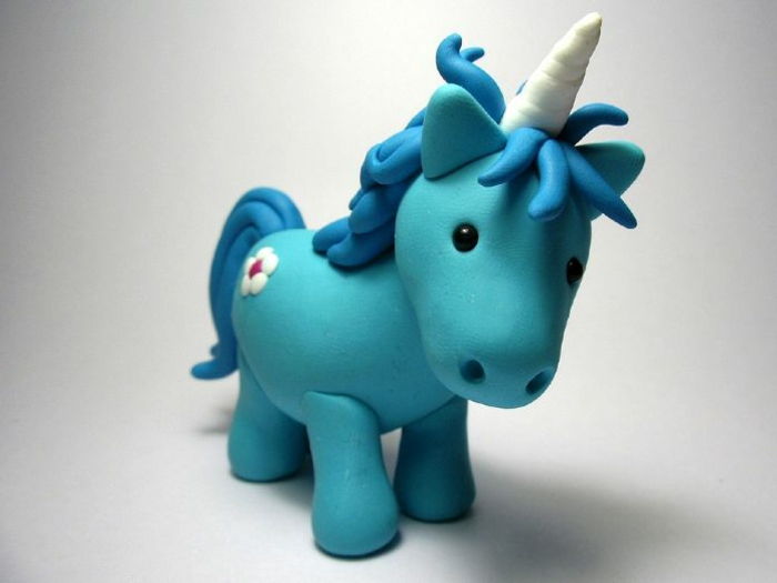 unicorn kek için fikir - işte mavi küçük bir tek boynuzlu at