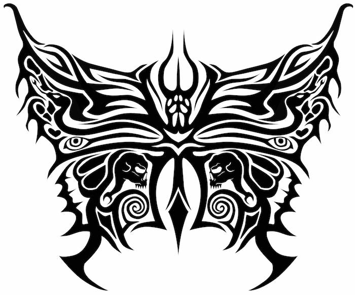 Mimoriadny nápad na čierne tetovanie s motýľom, lebkou, hadmi a dvoma čiernymi krídlami