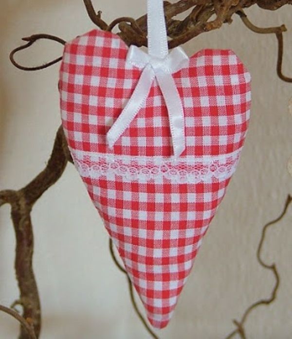 ideeën-voor-zich-naai-a-aardig-heart-hanging