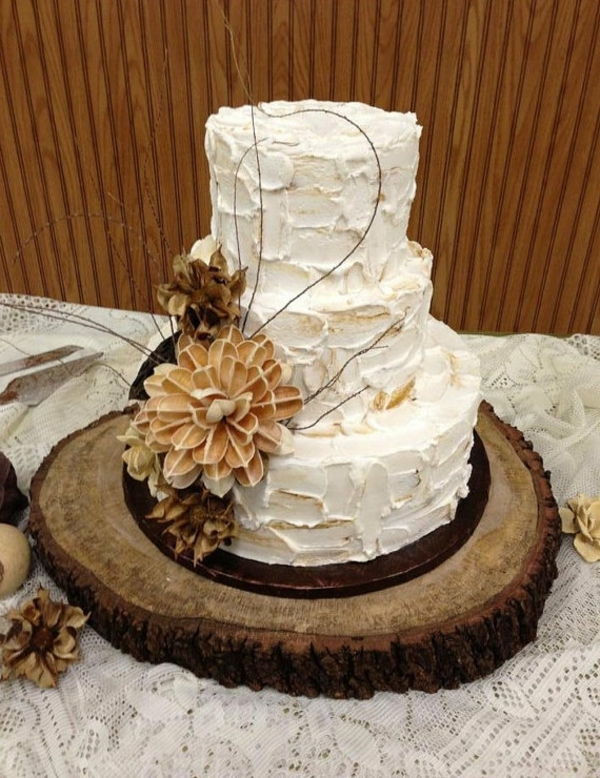 firande av träbröllop - fantastisk vit paj