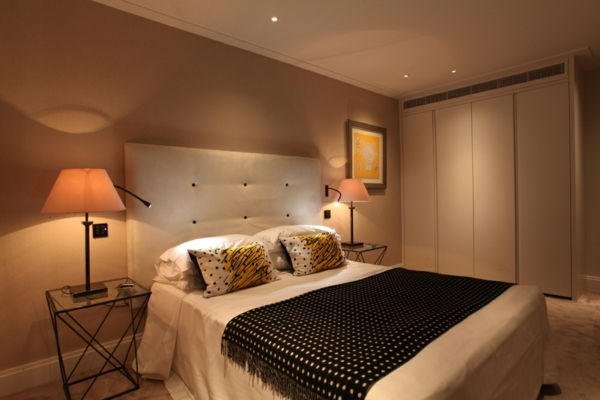 graži-netiesioginis-LED apšvietimas-in-the-miegamasis