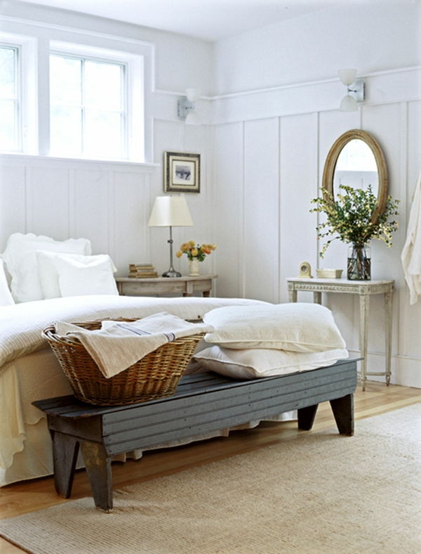 interior-confortabil-dormitor-proiectat-cu-stil scandinav-având-alb-așternut-set-și-gri-banc-încântătoare-Scandinav-design-house-interior-scheme-redimensionate