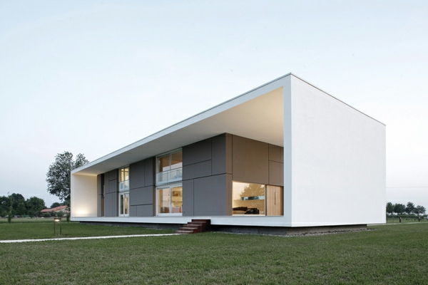 Itališkos minimalistinės architektūros modernus butas