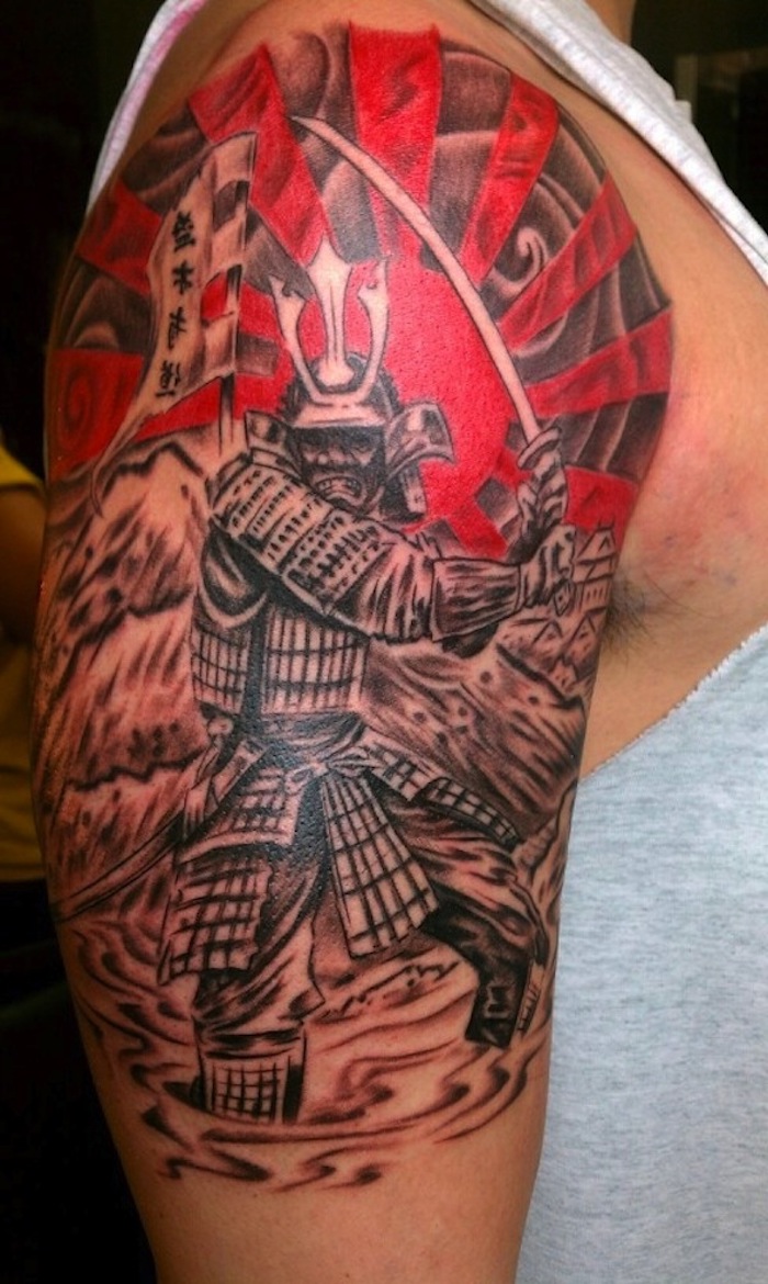 războinic japonez, soare roșu, katana, braț, tatuaj braț, tatuaj braț superior