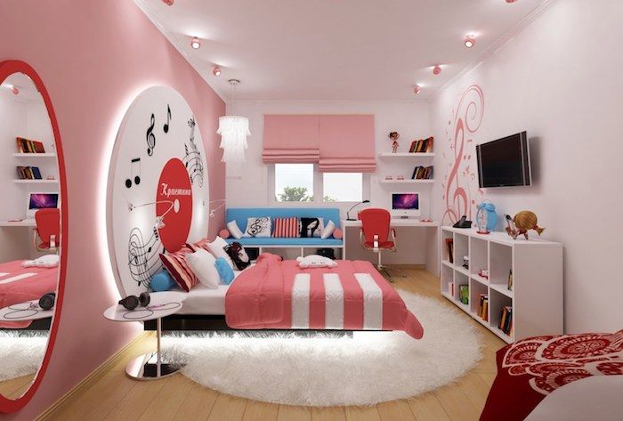 kambario dizainas veidrodis ant sienos sienų apdailos idėjos apvalus baltas pūkuotas kilimas pagal lovą dvigulė lova tv siena tv