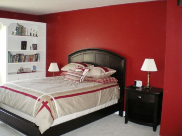 dormitor de tineret set-perete-in-rosu-culoare