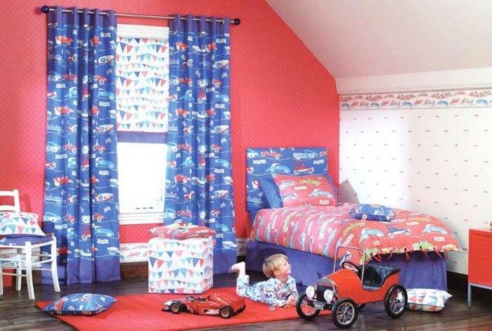 jaunimo miegamasis padaryti-ir-papuošti-spalvingas-curtain-