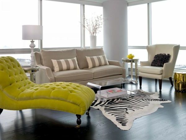 coffee table-of-akryl-in-obývačky