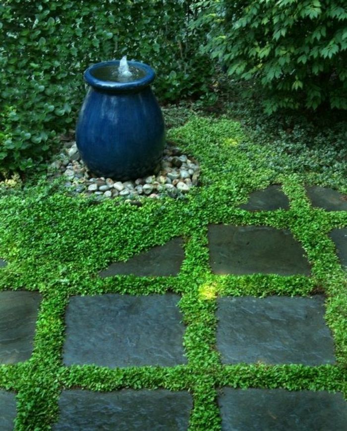 keramični Vodnjak vrt dvorišče travo okrasni kamni