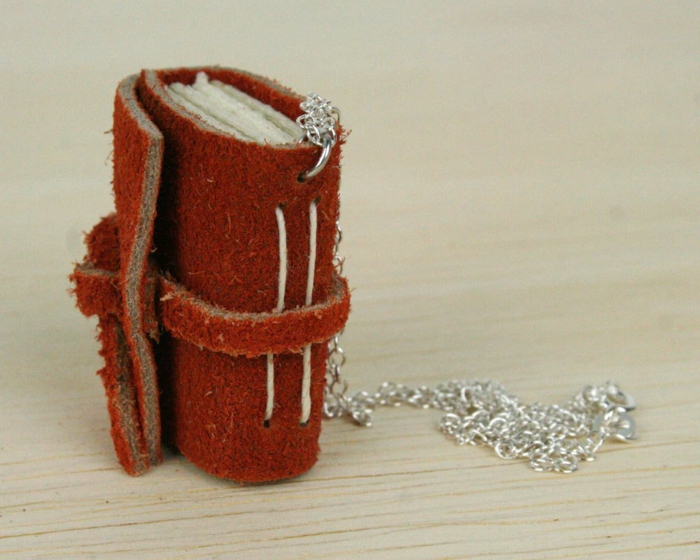 małe łańcuchy biżuteria biżuteria mini-book