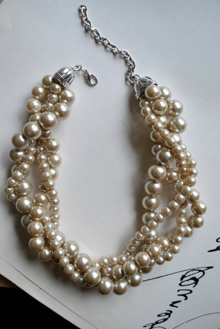 chain-zelf-do-met-gele-pearls-on-a-card