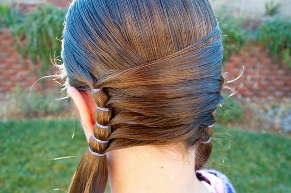 barn frisyrer-for-girl-original-frisyre-lys brunt hår