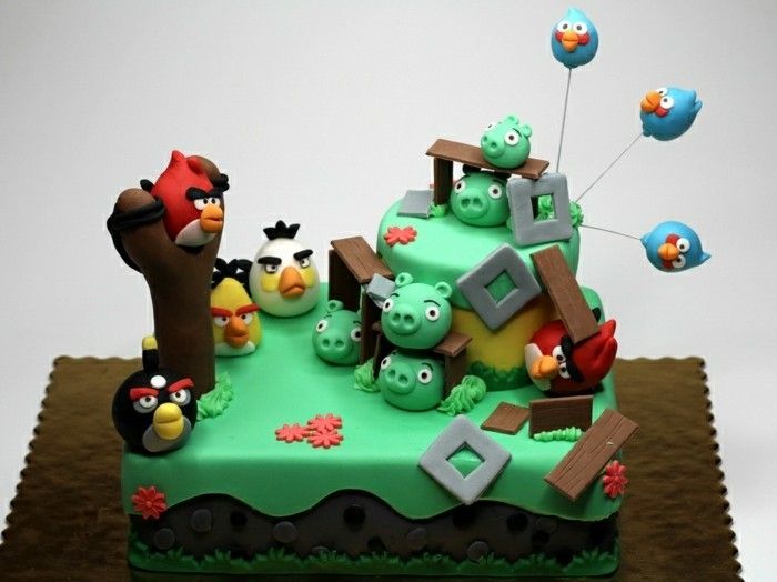 bambini birthday cake-arrabbiato-uccello-ispirato