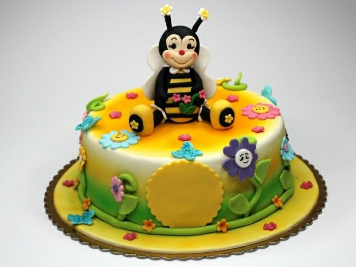 bambini birthday cake-bella-giallo-crema