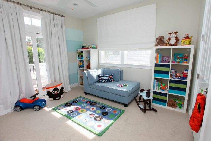 cameră pentru copii pentru băieți mobilier simplu stilat și colorat o mulțime de cameră pentru a juca stil scandinav