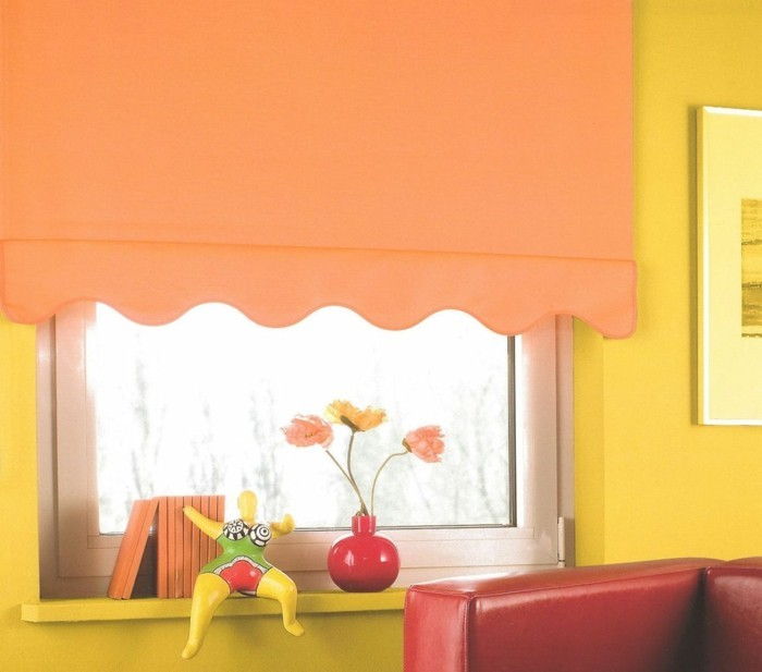 barnehage-Fensterdeko-fargerike-plissert