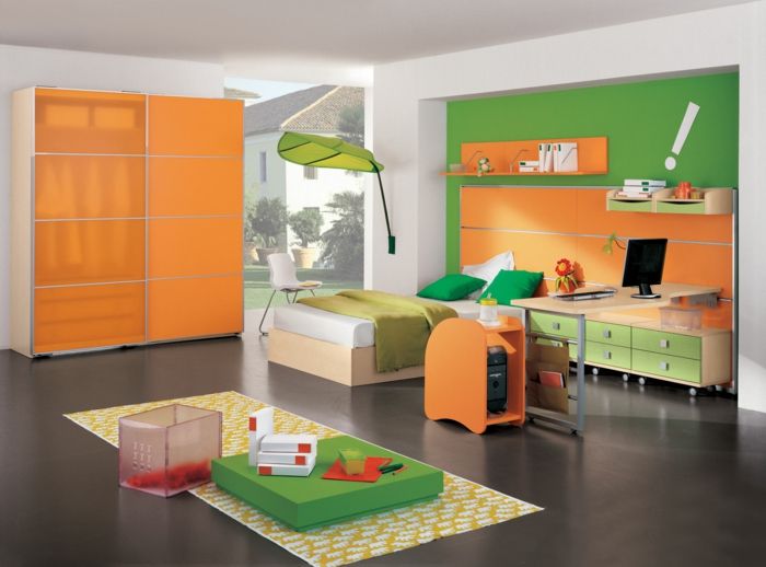 idei de camera copii băieți covor galben verde culoare portocale design pepinieră idei băiat