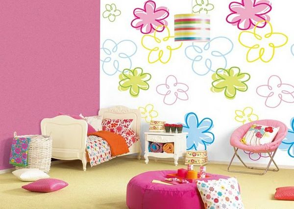 Nursery wall design floral maleri vegg i rosa farge