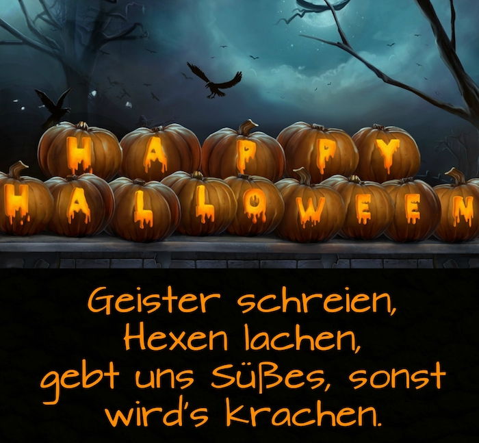 おとぎ話の美しい写真、黒い飛ぶ鳥、多くのハロウィーンのカボチャ、素晴らしいハロウィーンの言葉