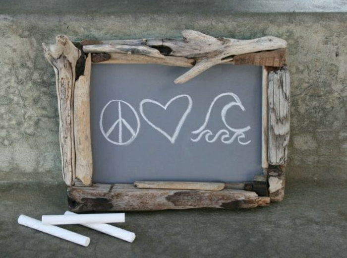 little-nero-pannello a mano Driftwood Picture Frame