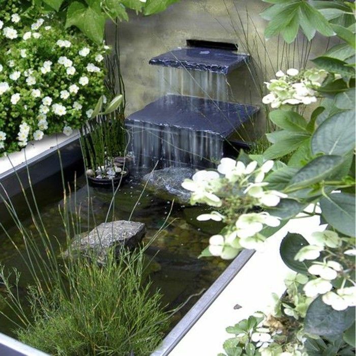 pequena lagoa-e-branco-flores-super-jardim ideias-para-pequeno jardins
