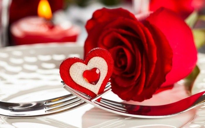 livre papel de parede dos Namorados unikales-design-coração-on-the-table