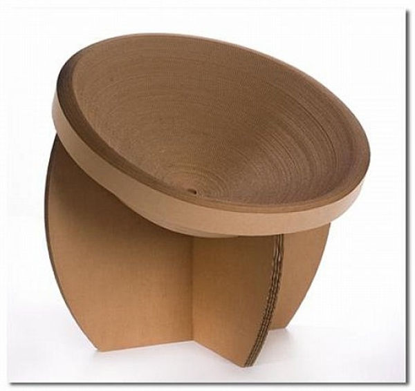 kreativno-oblikovan stol-kartonske-karton, lepenka-pohištvo-kavč-od-kartona