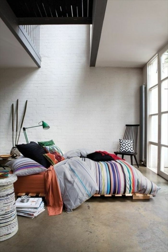 kūrybingi miegamojo dizainas euro padėklai lova žalia lempa