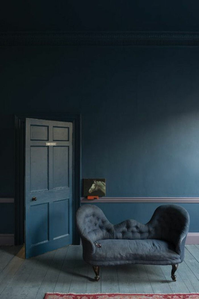 kreatívny dizajn-of-obývacia farby múru benzín-pra-farderobe retro sofa