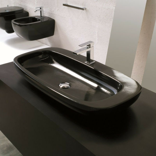 intressant svart sink-for-the-badrummet