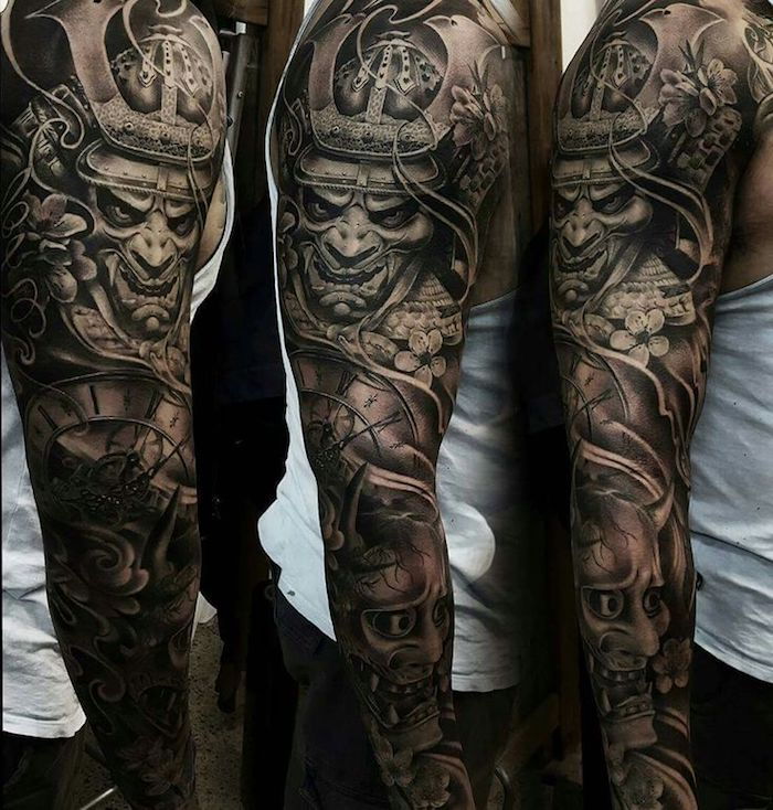 samuraj tetovanie, rukávy, tetovacie rukávy v čiernej a šedej farbe
