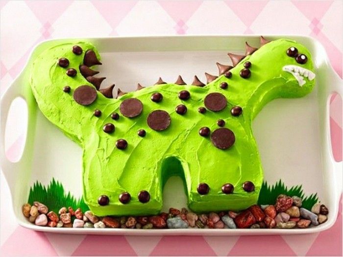 tortas-už-vaikams gimtadienis-gražūs-žalia-grietinėlės