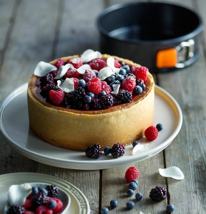 kake-med-rød frukt gelé-bedre-og-deilig-kake-selv-gjør-blomster-Fruechte-kake-ideer