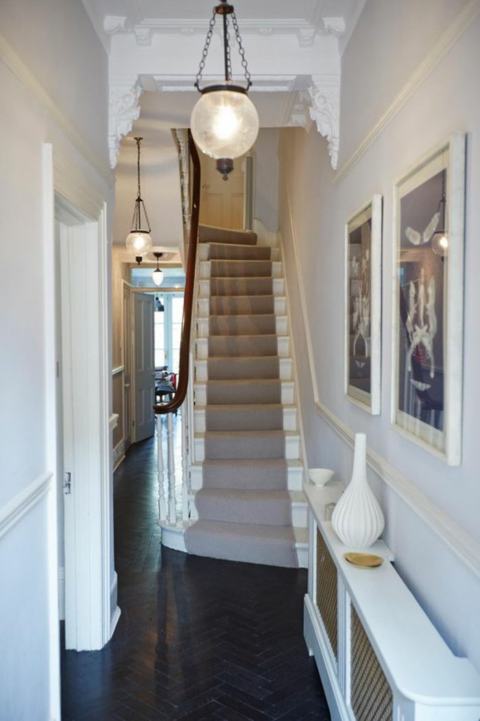 faceți scări lungi cu covor de scări și decorați imagini