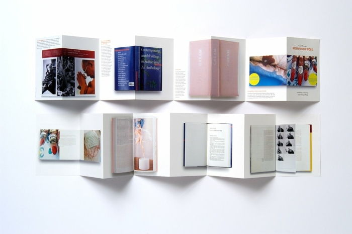Folding flyers for en bokhandel Gjør leporello selv med trykte konvolutter
