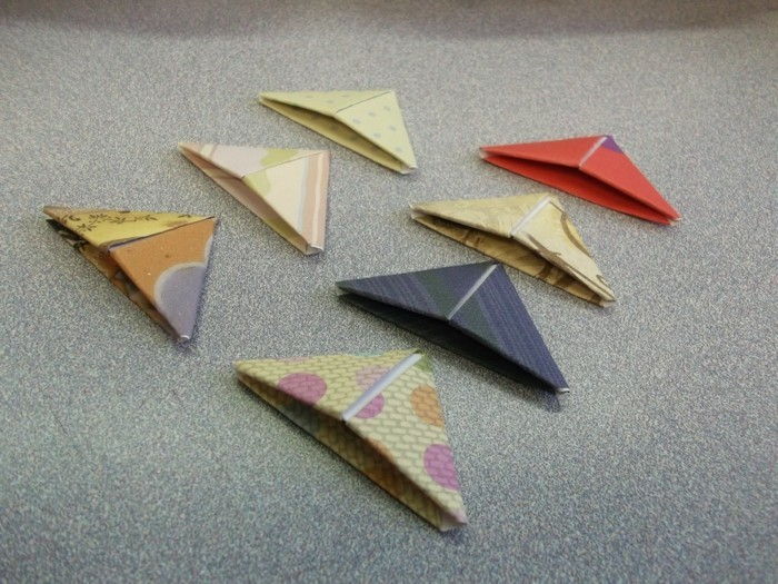 záložky-yourself-robiť origami-Drotár-krásny dizajn Materiál-Modern-postavy