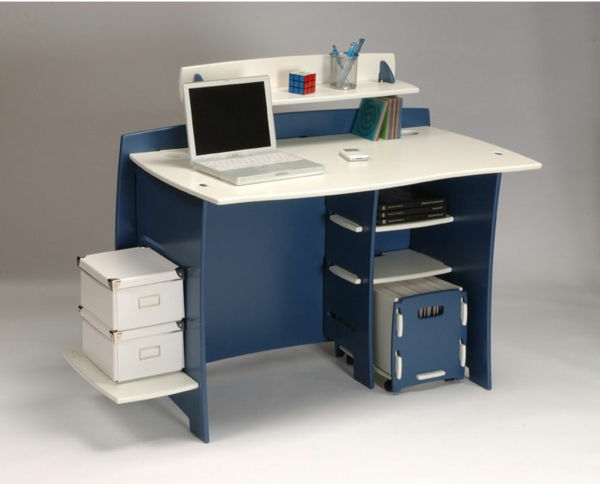 birou de designer - model practic mic, alb și albastru