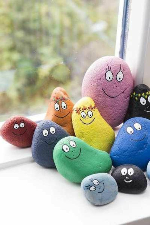 engraçado-decorativas pedras-de-muitas-cores-animação