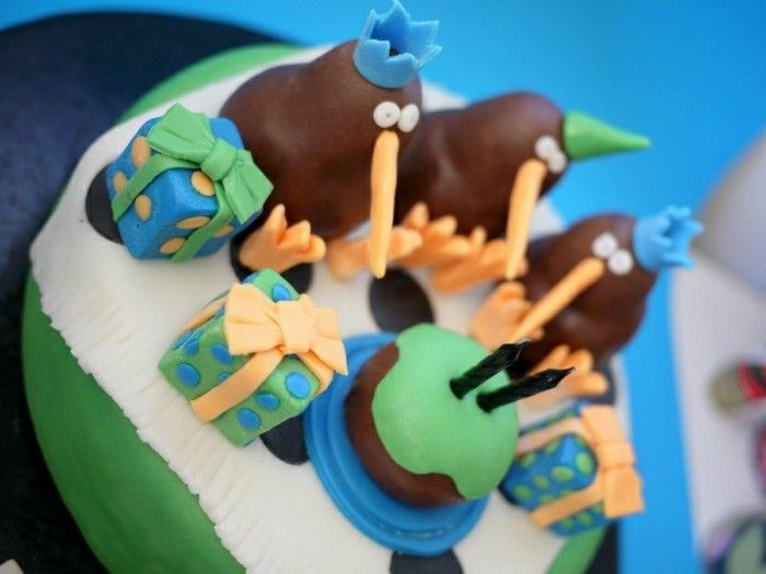 zabawny model ciasto, tort urodzinowy-recepty