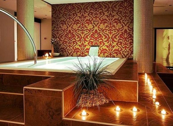 luxuoso-sala-com-oriental-mosaico-telha-iluminação simples