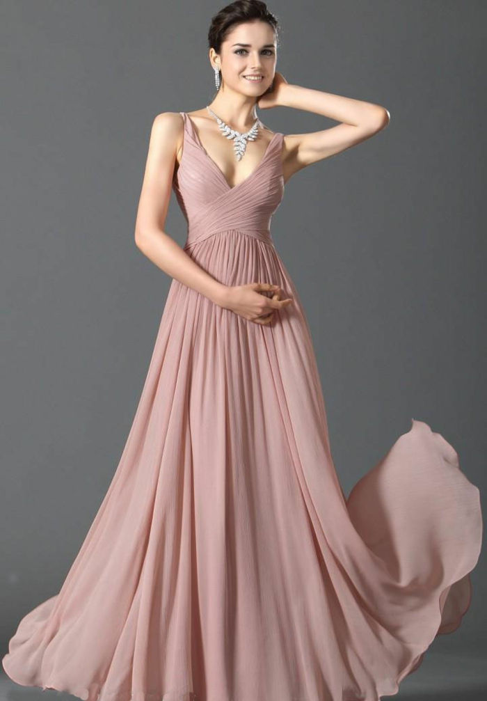 luksus kjole-vakre-rosenrød-modell