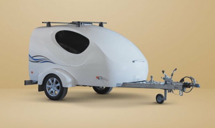 mini-caravan-hvitt-interessant-modell