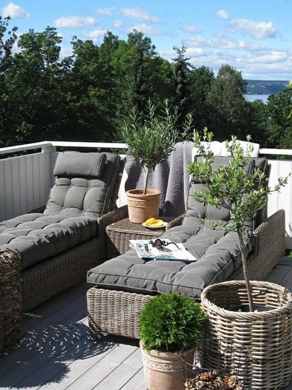 moderne terrasse utforming-med-stor stue møbler