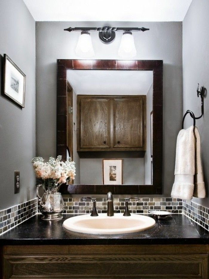 Moderne badkamers elegant-achter-achter-spiegel ontwerp