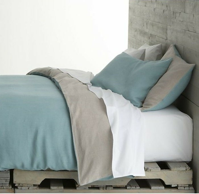 moderno perilo bed-of-palet