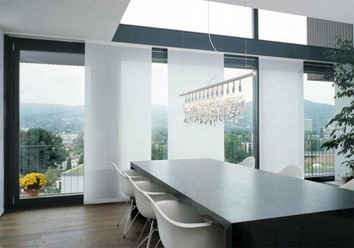 modern-Fensterdeko-meeting table-Arbeitszimmer-ideeën